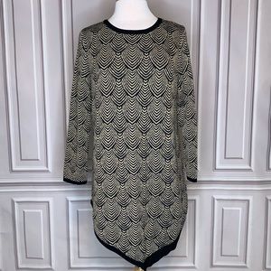 Joan Vass New York. Size L. Gold & black sweater.